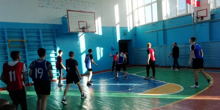 Чемпионат школьной баскетбольной лиги «КЭС-Баскет».
